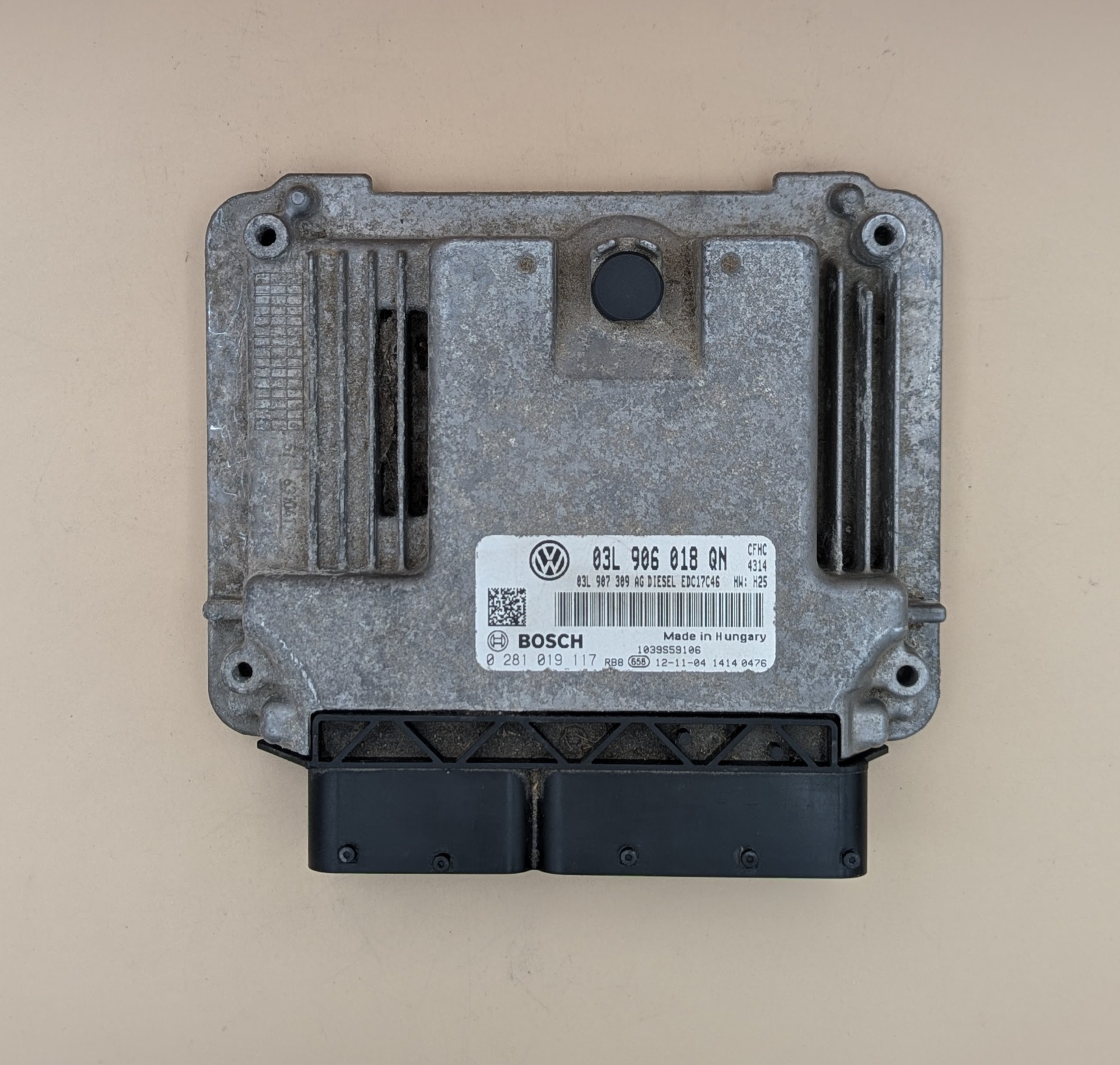 Riadiaca jednotka motora Škoda Yeti 2.0 TDI