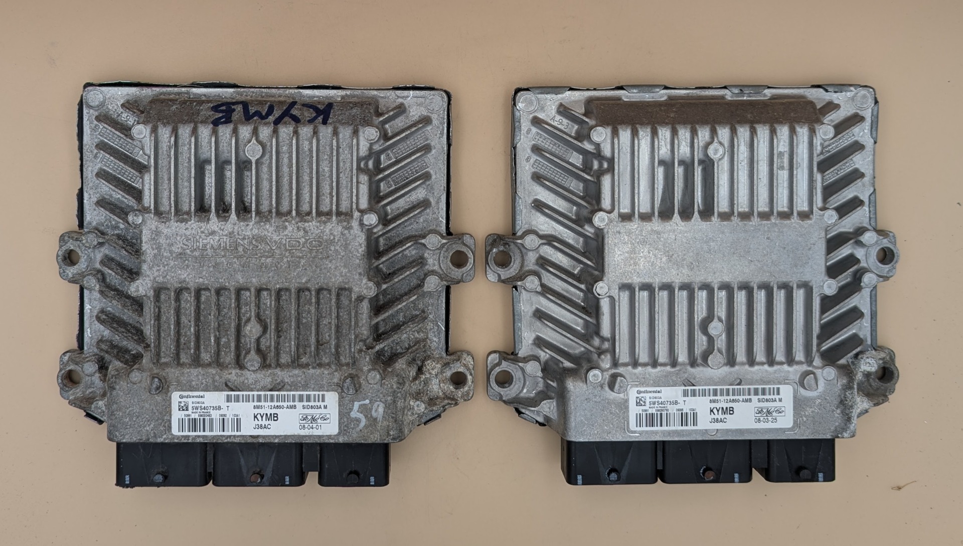 Riadiace jednotky motora Ford Focus 2.0 TDCi