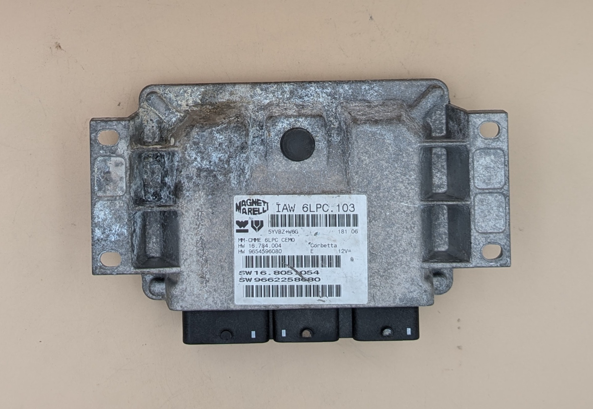 Riadiaca jednotka motora Peugeot 207 1.4 benzín