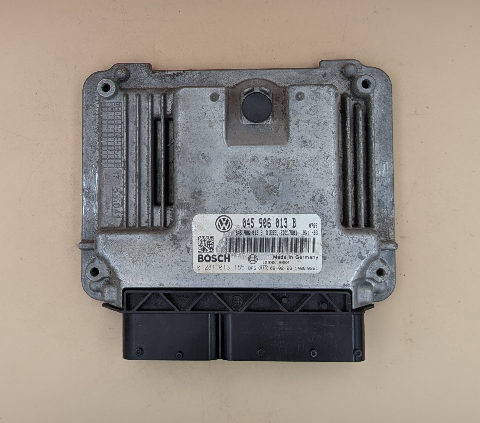 Riadiaca jednotka motora Škoda Fabia II 1.4 TDI 59 kw BMS