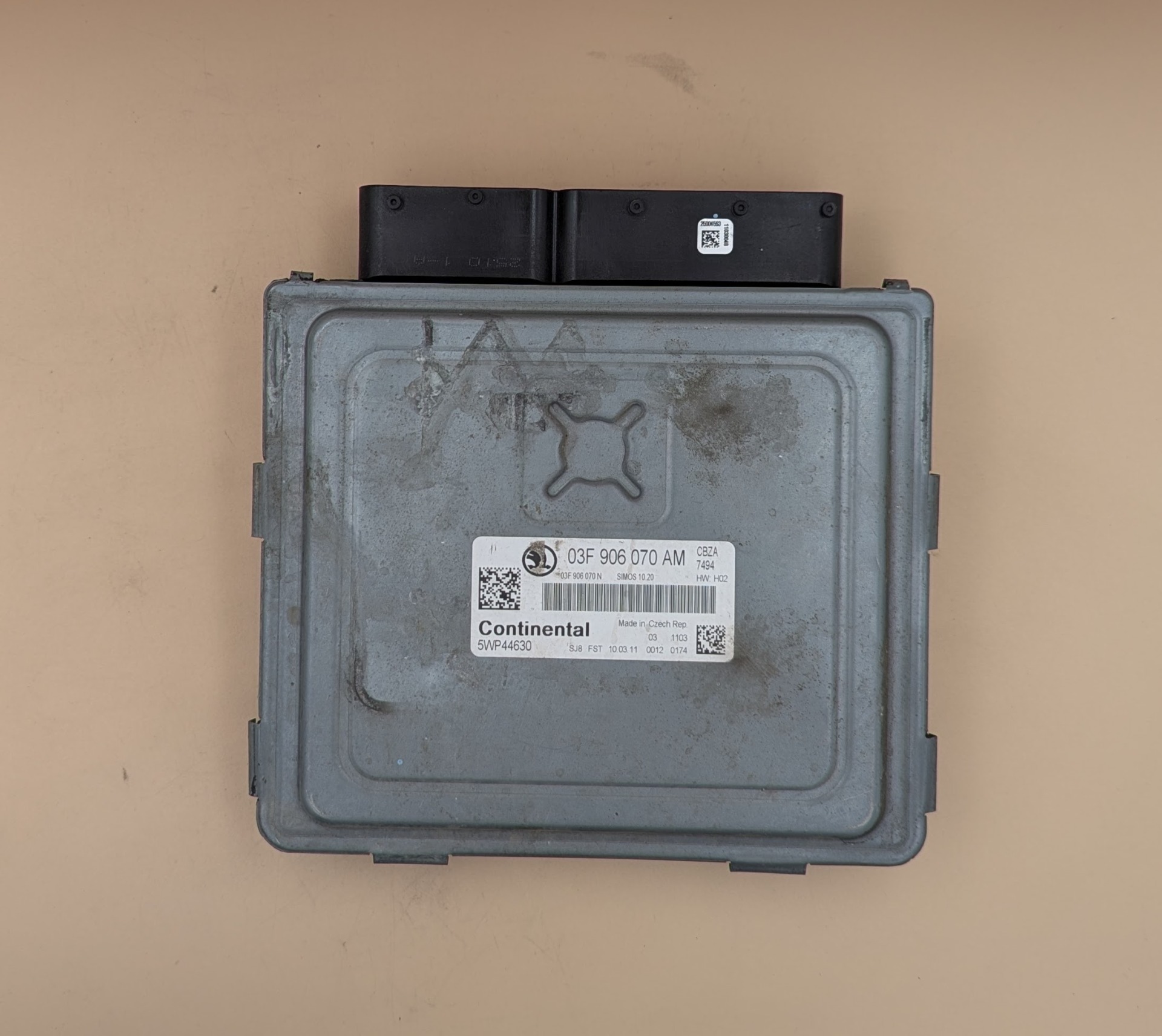 Riadiaca jednotka motora Škoda Fabia II 1.2 TSI