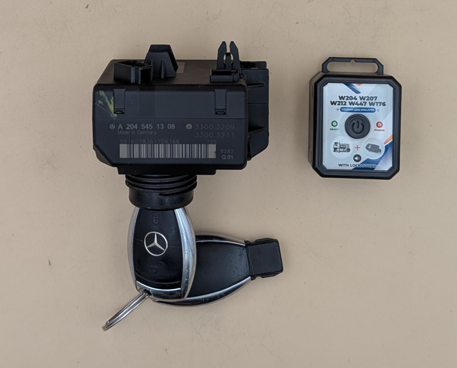 Spínacia skrinka, kľúče a emulátor zámku volantu pre Mercedes C W204