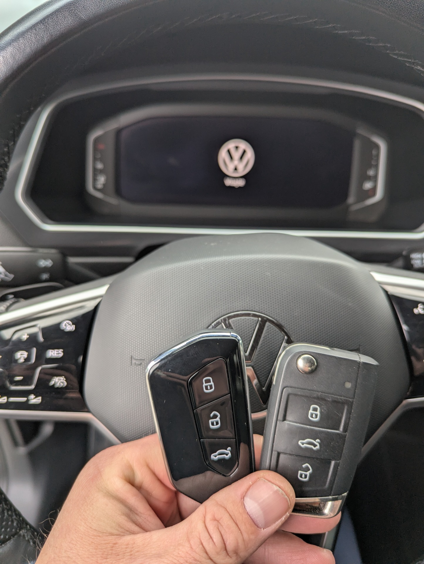 Kľúč v novom dizajne pre Volkswagen Tiguan 2023