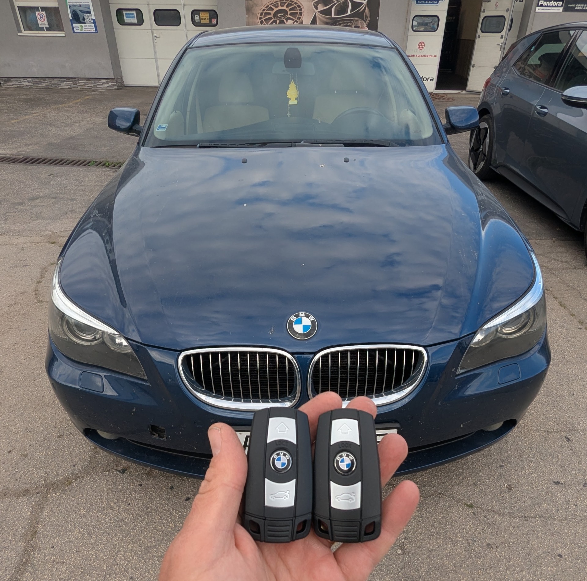 Nové kľúče pre BMW 5 E60 2005