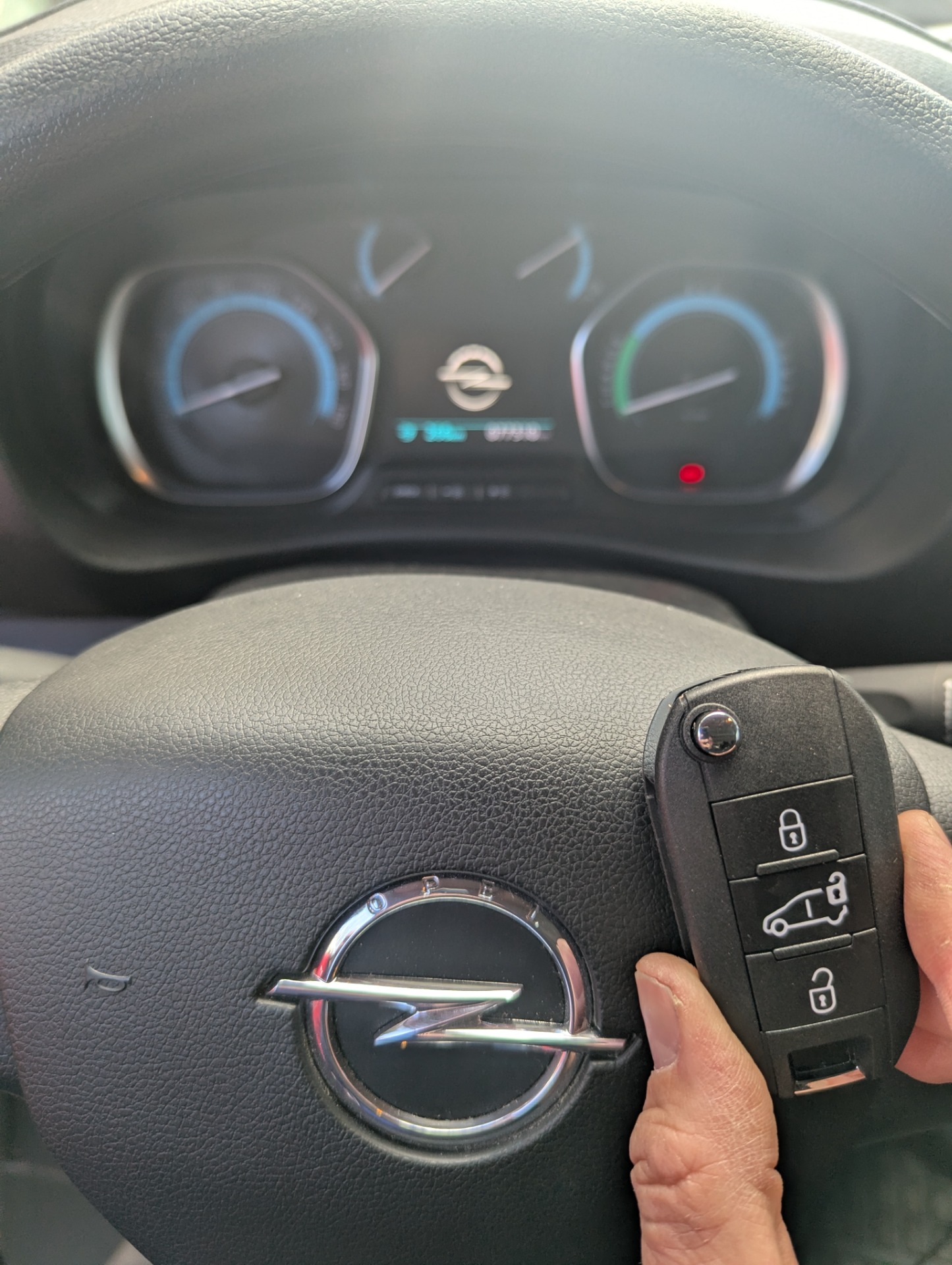 Nový kľúč pre Opel Vivaro-e